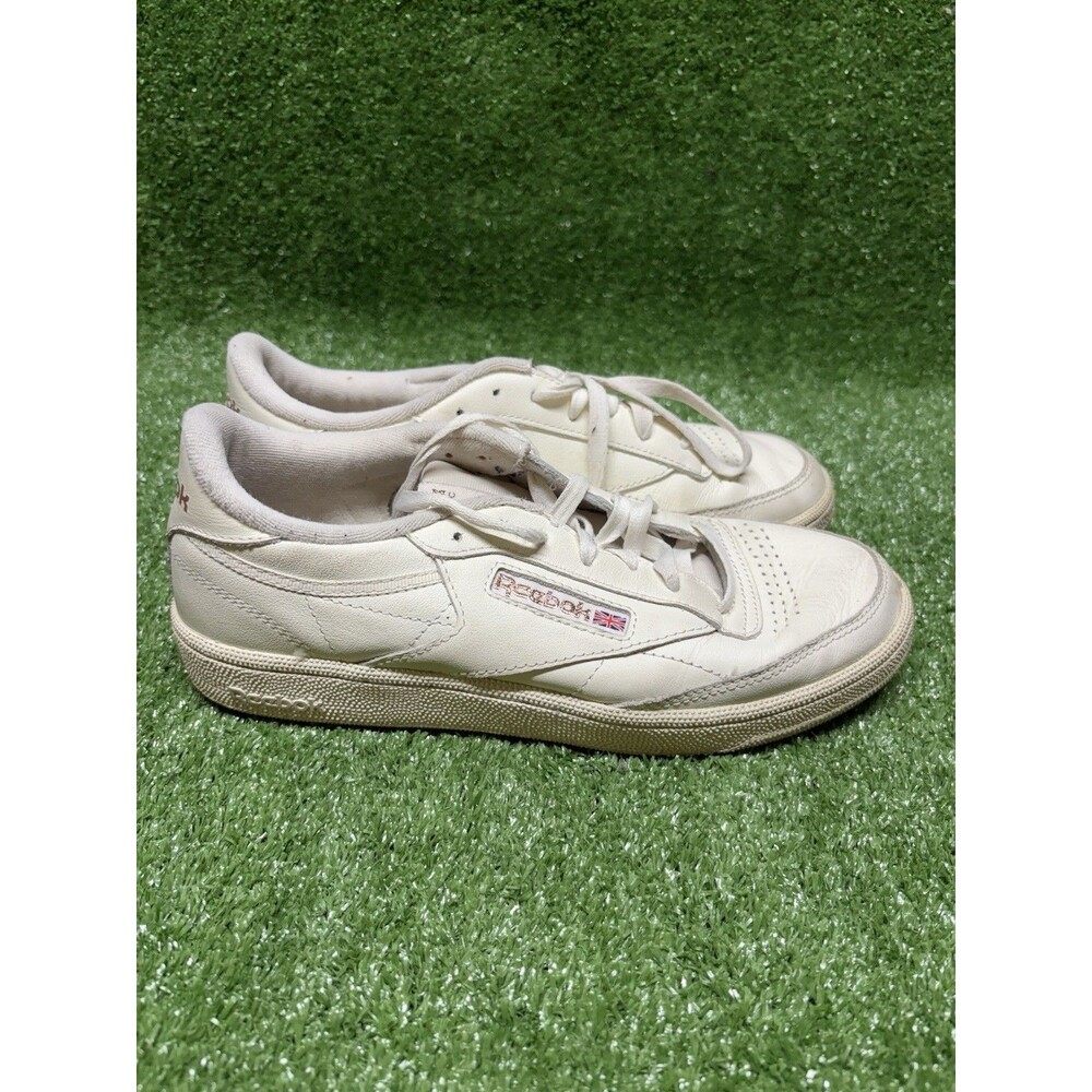 Womens Reebok Club C 85 Vintage White/Chalk Lace Up Casual Shoes Sneaker Size 9